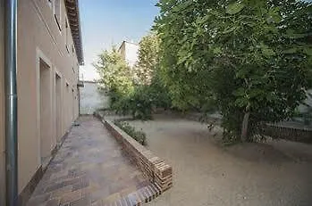Jardin De Velarde Apartment